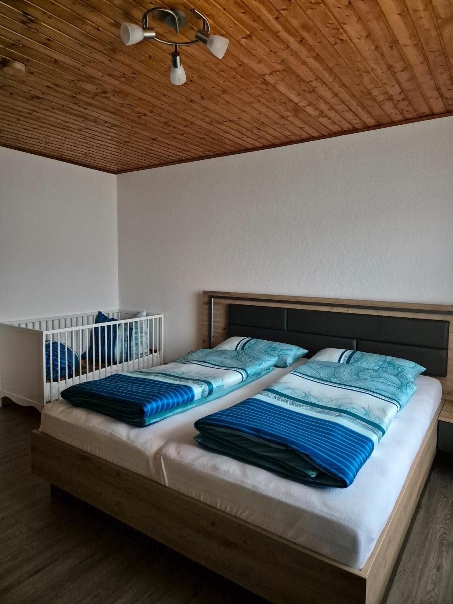 Ferienwohnung Mawitha Roth  Esterno foto